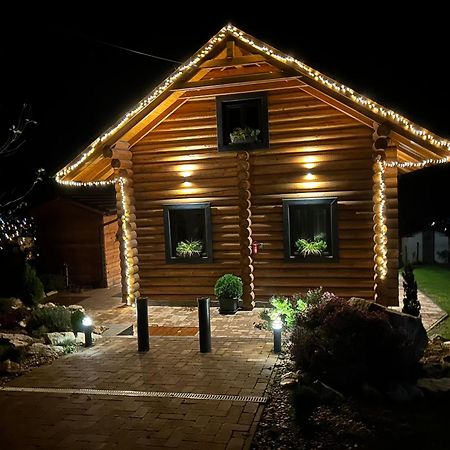 Ferienwohnung Roenk Relax Miskolc Exterior foto